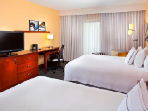 コートヤード・バイ・マリオット・マイアミ・エアポート・ウエスト / ドーラル ドラールのホテル