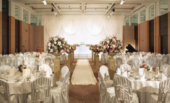 Grand Plaza Cheongju Hotel - Housity