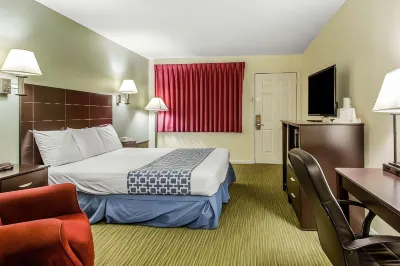 Rodeway Inn Hotels in Groton