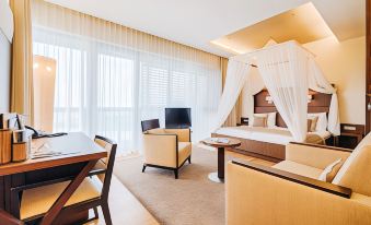 St. Martins Therme & Lodge - Housity