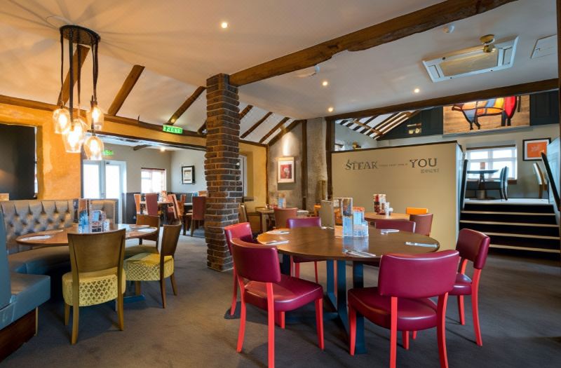 Premier Inn Bracknell (Twin Bridges) photo 3