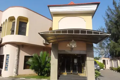 Solitude Hotel Victoria Island Hotels near Ikoyi