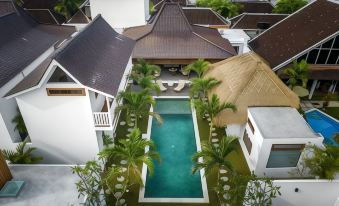 Villa Mimpi by Alfred in Bali