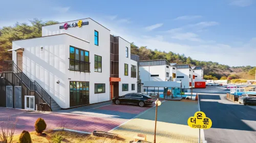 Gyeongju on the Moon Kids Pool Villa