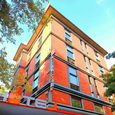 Orange Hotel