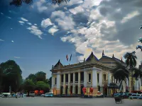 IHome Luxury Apartment Imperia Hotels in Hanoi