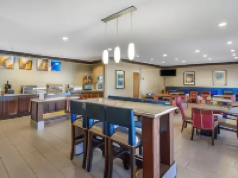 Comfort Inn la Porte Hotels in La Porte