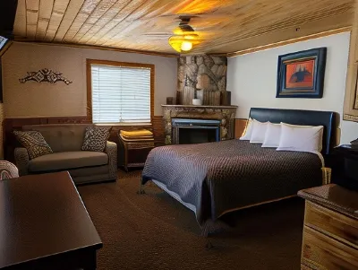 Lumbermen's Village Hotels in 