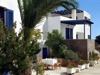 Holidays in Paros Hotels in Aliki