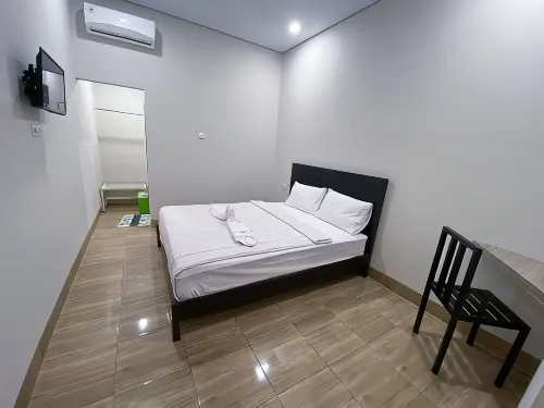 Varia Hotel Hotels in Batudaa Pantai