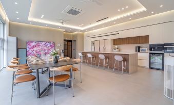 Gyeongju Royce Dog Pool Villa