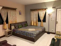 Sandee Place Mountain View Chomthong Hotels in Chom Thong