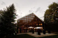 Podu' cu Lanturi Hotels in 
