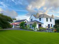 Jabajak Vineyard Restaurant & Rooms Hotels in Saint Clears