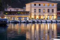 Hotel Centre Nautique - Parking