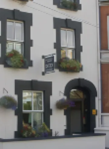 Serendipity House Hotels in 