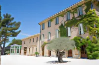Domaine Gaogaia Hotels near Aix-en-Provence TGV Station