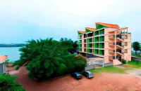 Sky Beach Hotel
