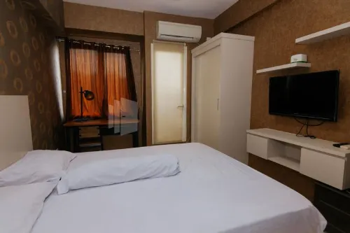 RedLiving Apartemen Podomoro Golf View Queen Room Tower Dahoma