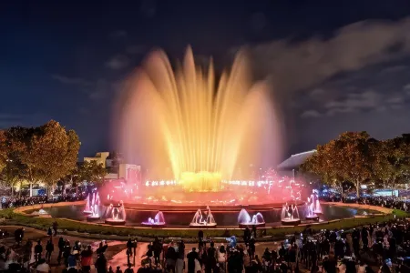 Mayerling Bisbe Urquinaona Отели рядом с достопримечательностью «Национальный дворец»