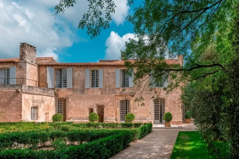 레 매종 드 호텔 파티큘리어