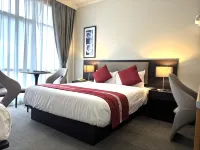 Botanical Hamilton Hotels in Hamilton