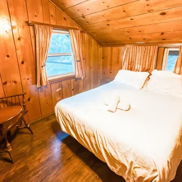 ITH Big Bear Lake Hostel & Lodge Hotels near Big Bear Lake