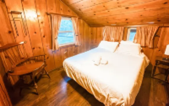 ITH Big Bear Lake Hostel & Lodge Hotels in Big Bear Lake