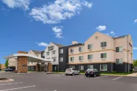 Fairfield Inn & Suites Beloit Hotels in Beloit