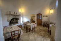 Masseria Lacco Hôtels à : Giuggianello