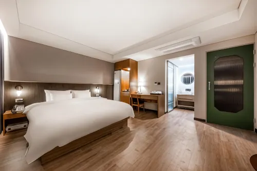 Hotel the Hill - 4-Star
