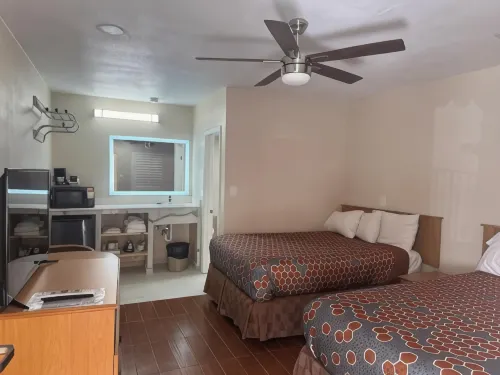 Townhouse Inn and Suites Hotels in Brawley