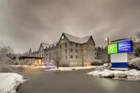 Holiday Inn Express & Suites Lincoln East - White Mountains Hotels in Lincoln