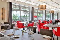 Hotel Restaurant Charbonnel Hotels in Lussas-et-Nontronneau