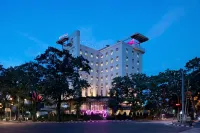Moxy Bandung