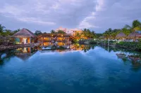 Grand Palladium Select White Sand Resort & Spa - All Inclusive