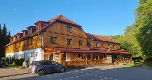 Balónový Hotel a Pivovar Radešín Hotels in Žďár nad Sázavou