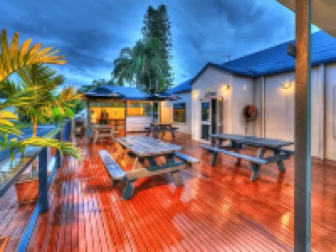 弗雷澤旅行家公園酒店 赫維灣酒店