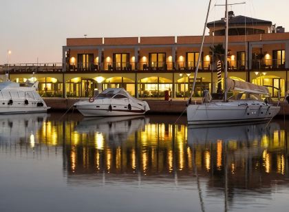 Marina Place Resort