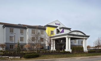 Spark by Hilton Guelph