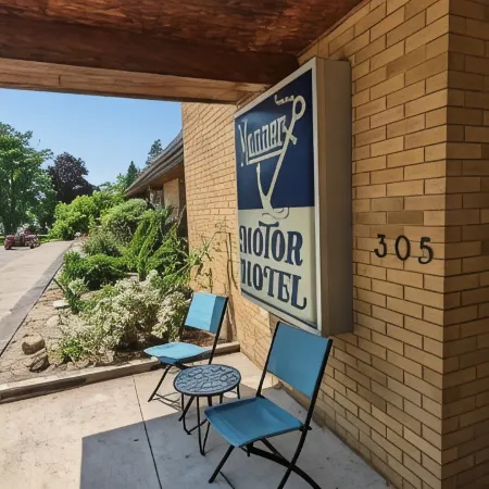 Mariner Motor Hotel