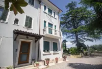 Betty's House