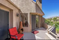 Stunning Catalina Mountain Views.
