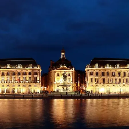 Residhome Bordeaux Отели рядом с достопримечательностью «Старый город»