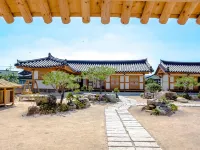 Hanok 1st Street Hotels near Baedong Standing Stone Buddhas