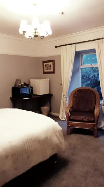 Disblair House Hotels in 