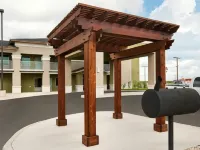 Super 8 by Wyndham Cotulla TX