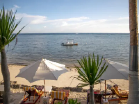 J&R Residence Hotels in Anda