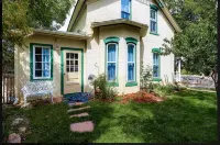 Best Location in Golden Artistic Magical Setting - 4-Star
