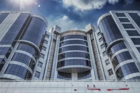 Royal Phoenicia Hotel Отели в г. Риффа